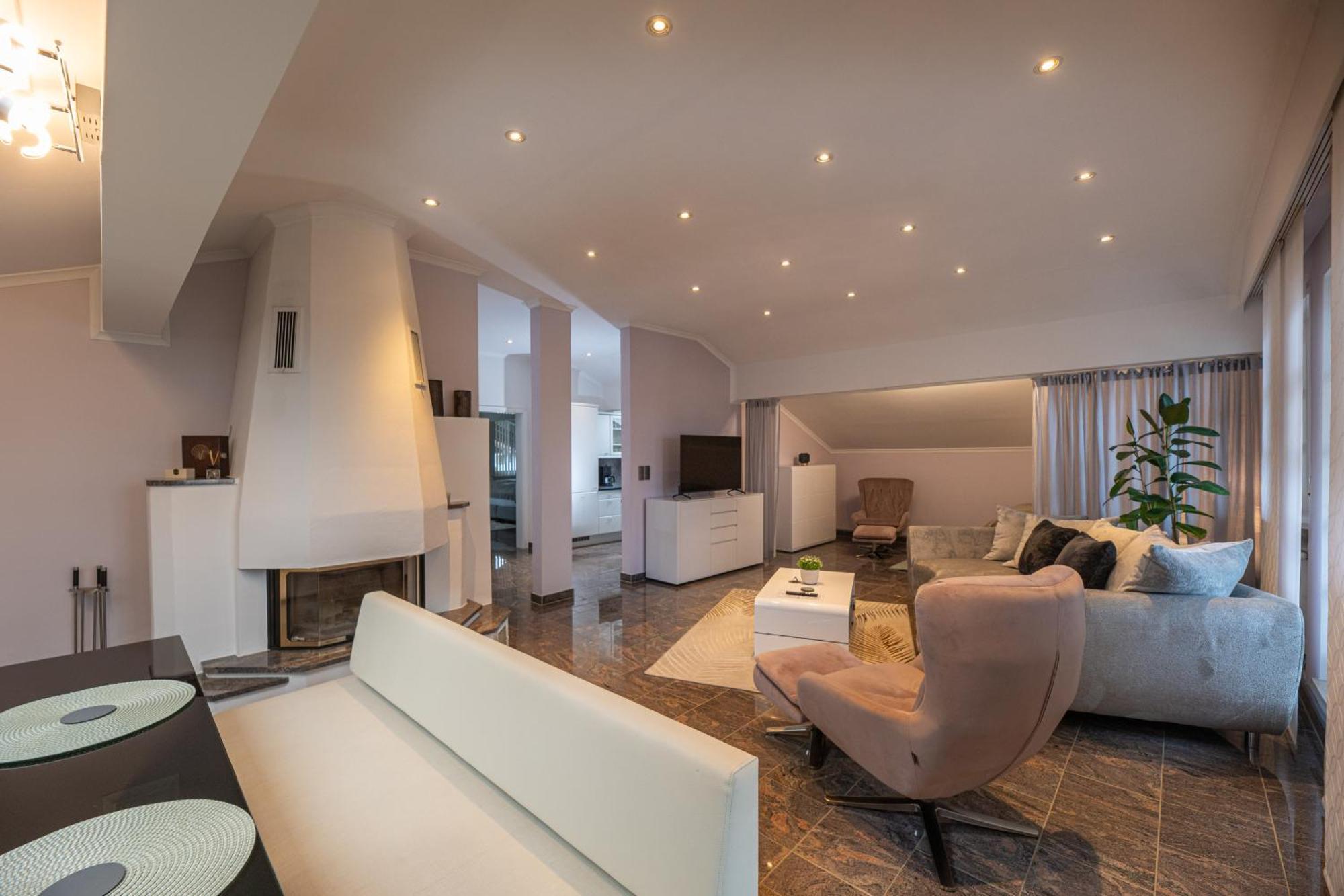 Ferienwohnung Chiemgauzeit - Chiemgaukarte อินเซลล์ ภายนอก รูปภาพ