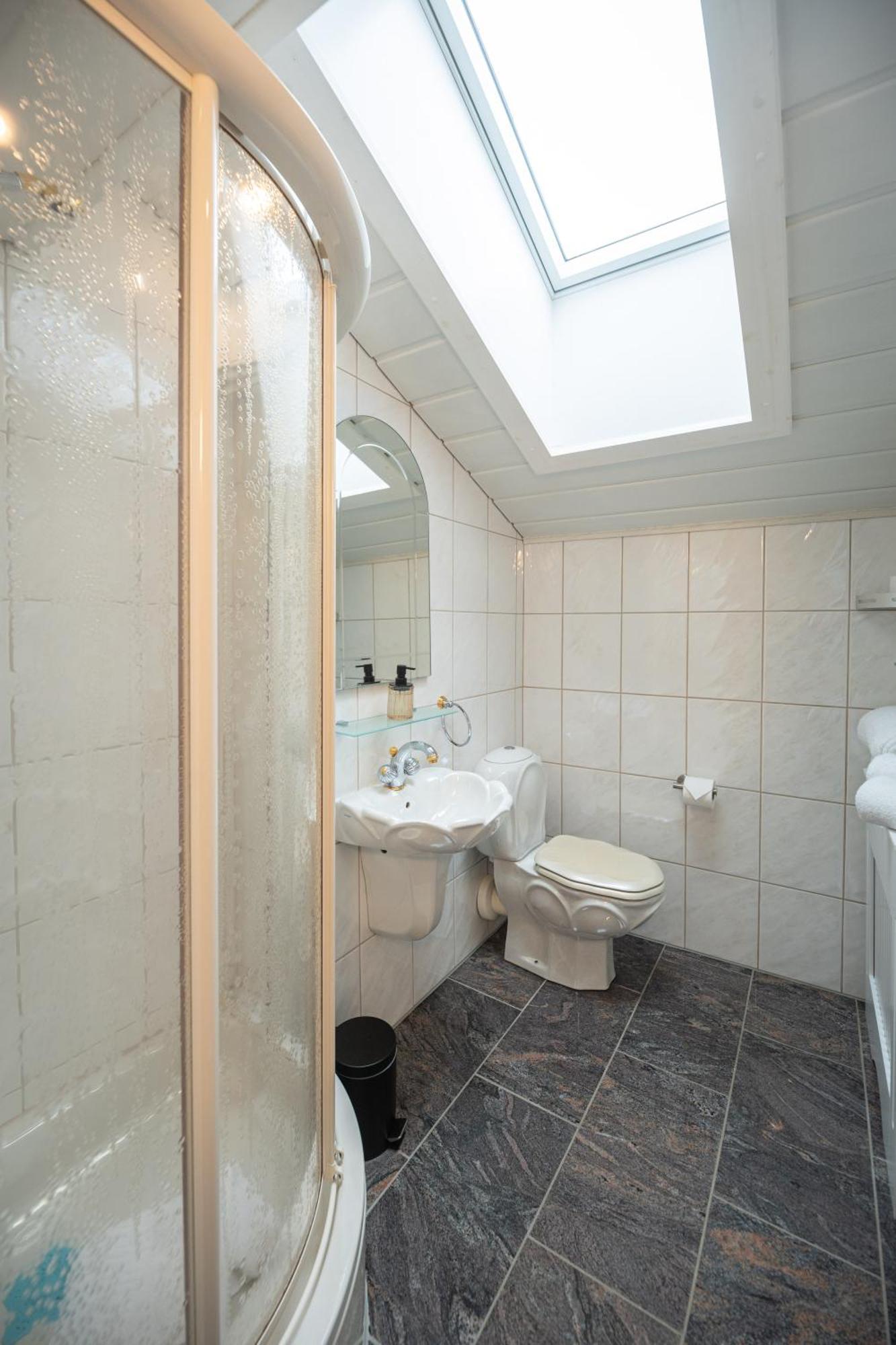 Ferienwohnung Chiemgauzeit - Chiemgaukarte อินเซลล์ ภายนอก รูปภาพ
