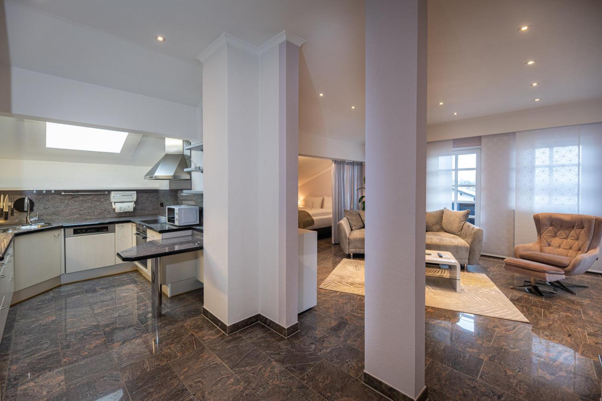 Ferienwohnung Chiemgauzeit - Chiemgaukarte อินเซลล์ ภายนอก รูปภาพ