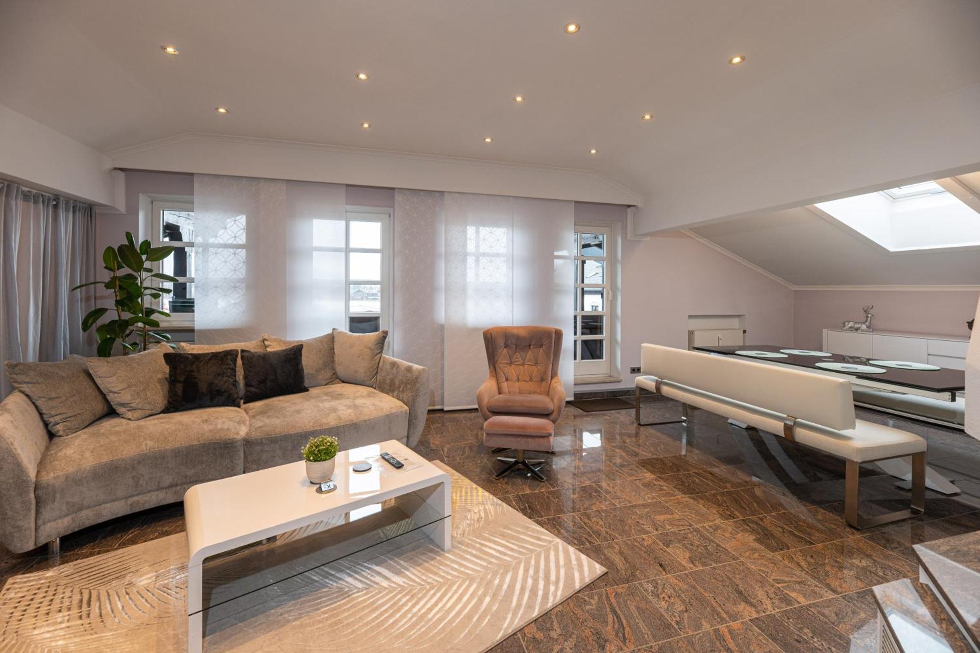 Ferienwohnung Chiemgauzeit - Chiemgaukarte อินเซลล์ ภายนอก รูปภาพ